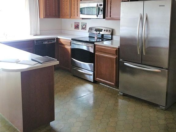 2nd image of 4397 Forestwood Dr