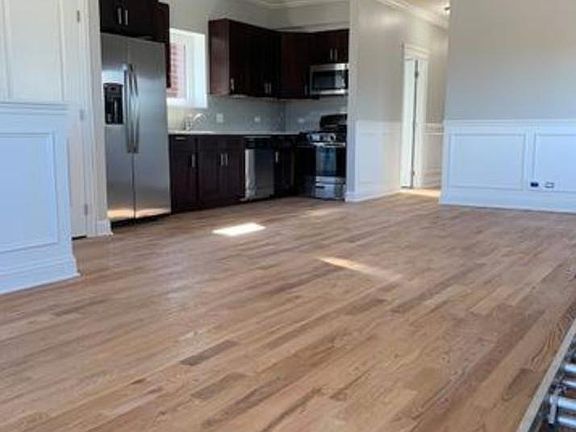 3rd image of 740 N Avers Ave #1