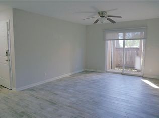 1860 White Oak Dr APT 243, Houston, TX 77009