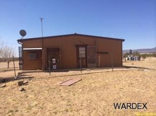 5607 S Manzanita Rd, Golden Valley, AZ 86413