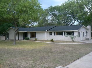 13407 Flying West Trl, Helotes, TX 78023