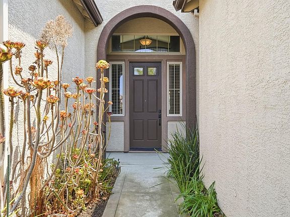4th image of 3805 Mendocino Ct