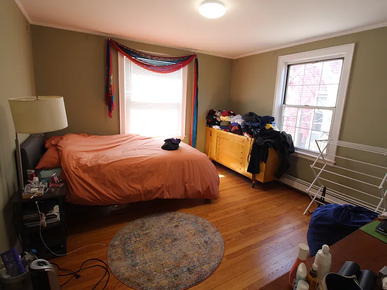 350 Harvard St #2 — Photo 3