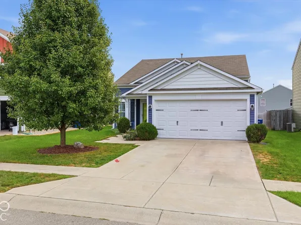 906 Olmsted Ct, Shelbyville, IN 46176