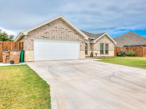 4th image of 1941 Chesney Ln