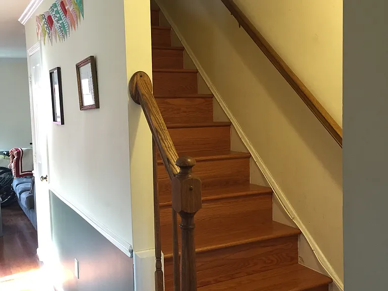 2522C N Fairfax Dr — Photo 4