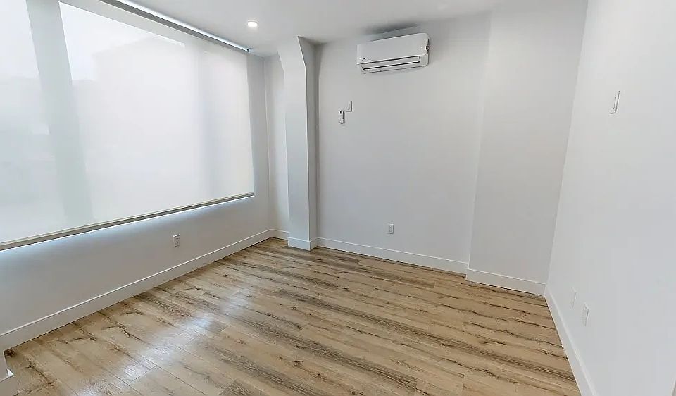 2nd image of 416 Lenox Ave #1A