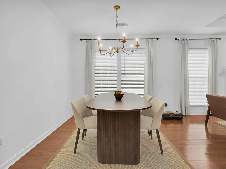 Dison Dr — Photo 11