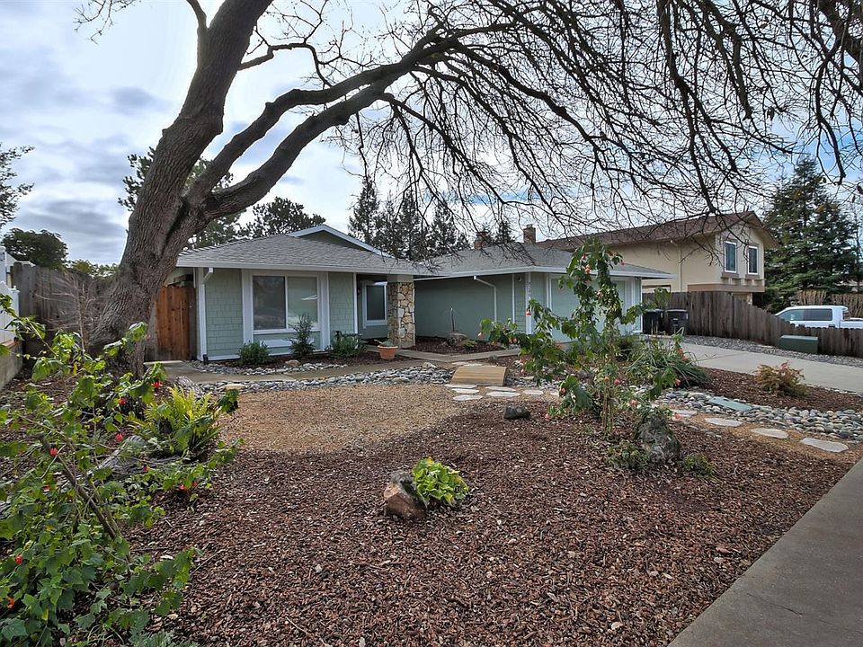 1st image of 8280 Canyon Oak Dr