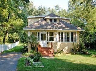 5317 Grand Ave, Downers Grove, IL 60515