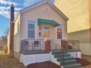 5372 Magnolia Ave, Saint Louis, MO 63139