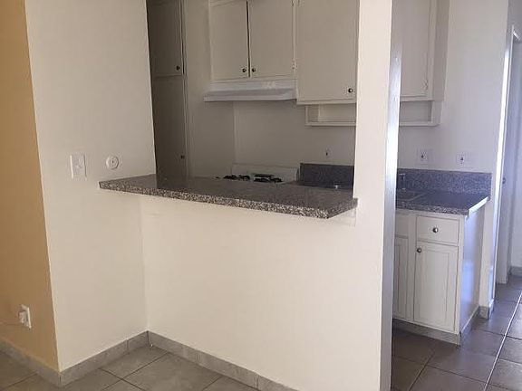 5th image of 15835 Vanowen St APT 116