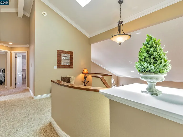 668 Sun Tree Ct — Photo 29