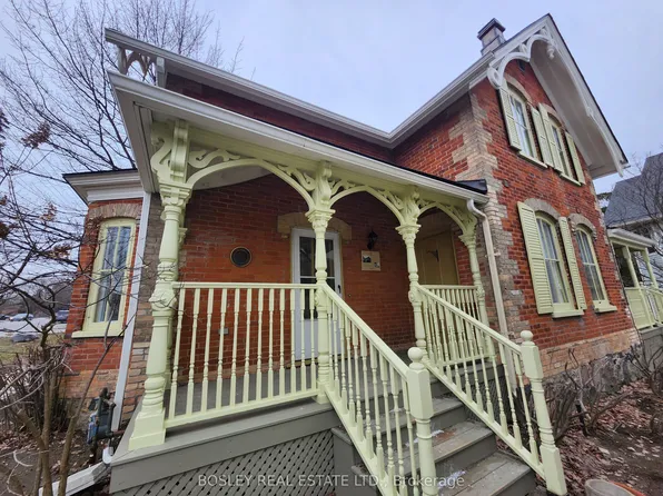 5958 16th Ave, Markham, ON L3P 8N1