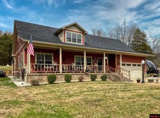 130 Golf Course Ter, Bull Shoals, AR 72619