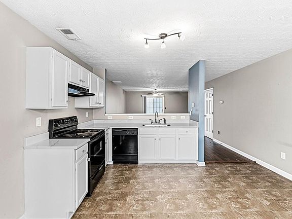 5th image of 6529 Arbor Gate Dr SW #12