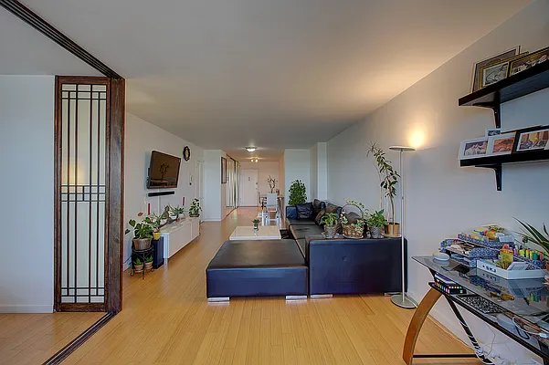 Sold by Benjamin Realty Since 1980 | media 41