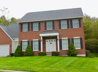 297 English Oaks Dr, Heath, OH 43056