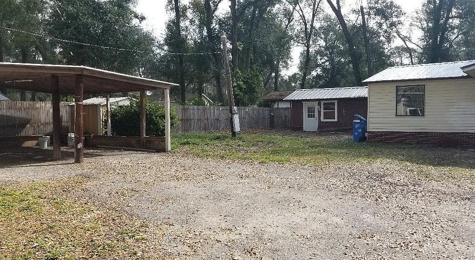 1st image of 9811 Reylinda Ave