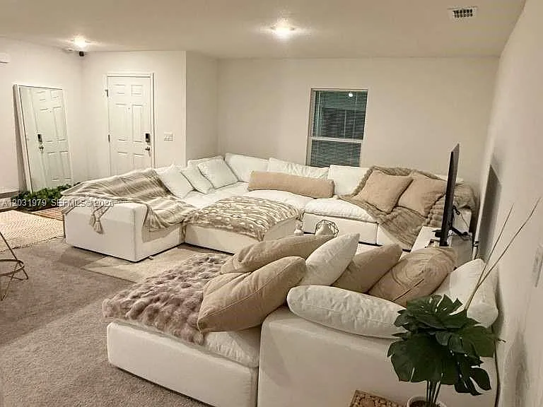 3941 SW Savona Blvd — Photo 6