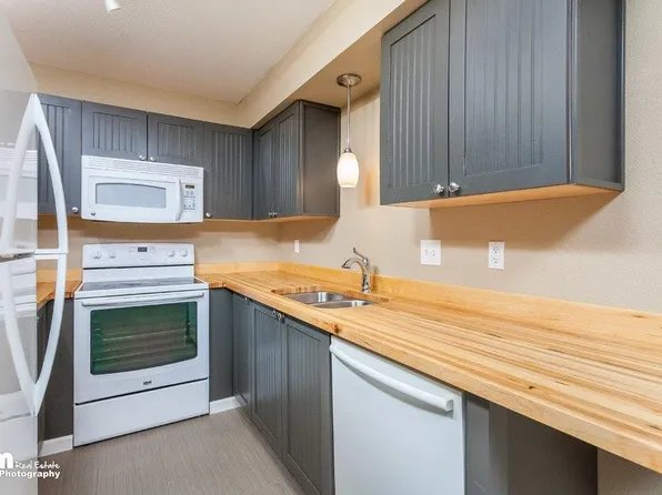 7830 Mayfair Dr APT 4, Anchorage, AK 99502