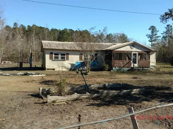 108 Hardee St, Andrews, SC 29510