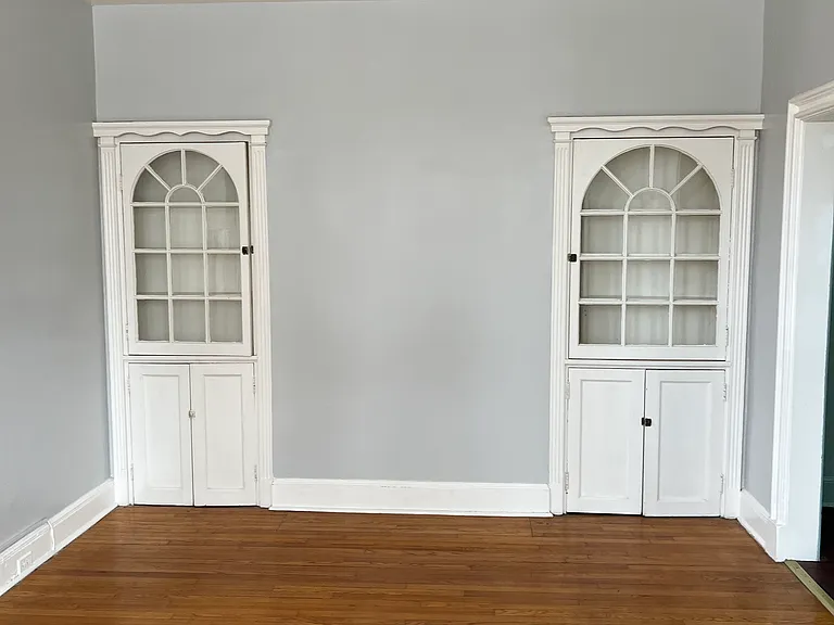 109 Montgomery St #1C — Photo 11