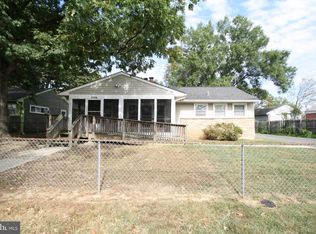 9414 Sheridan St, Lanham, MD 20706