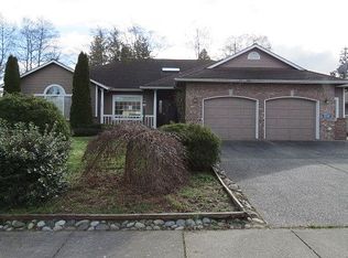 12147 Bayhill Dr, Burlington, WA 98233