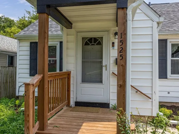 1525 Loftsgordon Ave, Madison, WI 53704