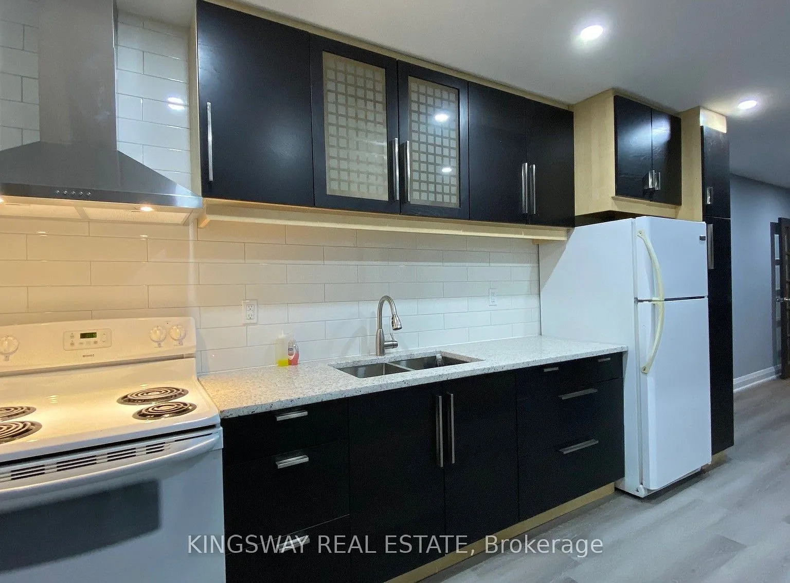 3 bed, $2,650 — Photo 1