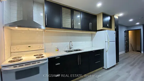 769 The Queensway #1 Photo 1