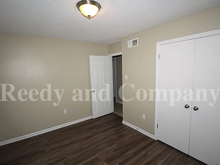 4041 Hitchcock St — Photo 17