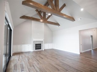 11113 NW 91st St, Yukon, OK 73099