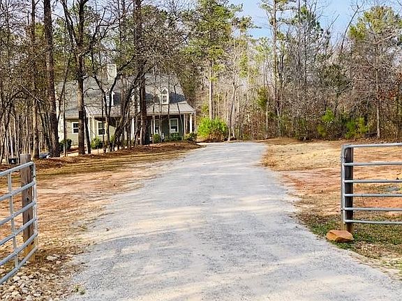 2nd image of 7524 Highway 166