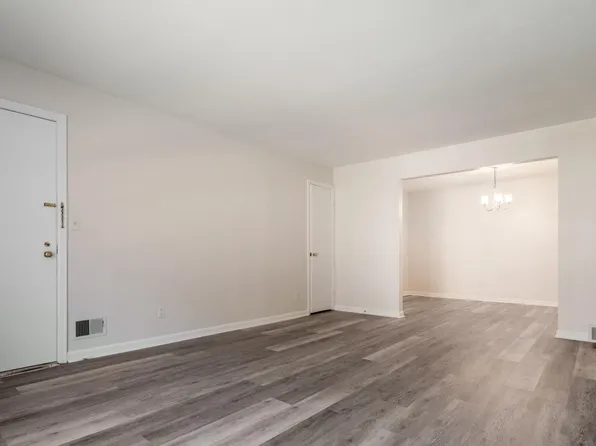 4056 Massie Ave, Louisville, KY 40207