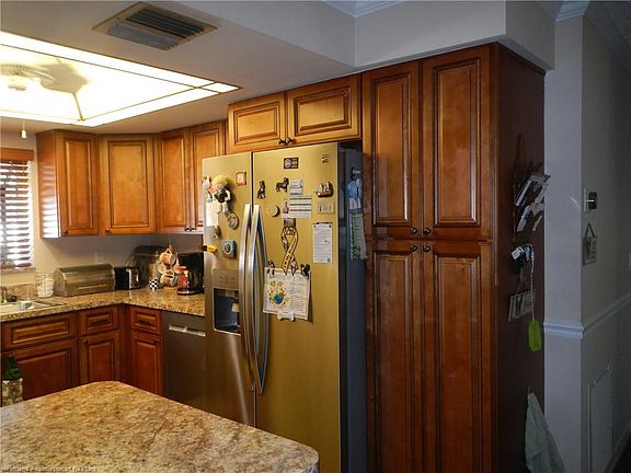 5th image of 3514 Dolphin Dr