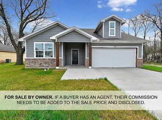 224 E Lamm St, Blue Ridge, TX 75424