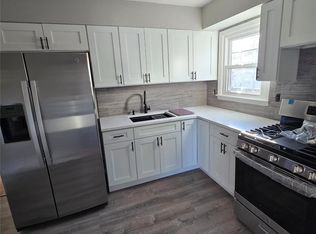 70 E Valley Stream Blvd APT 2, Valley Stream, NY 11580