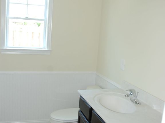 Master Bath w/Ceramic Tile