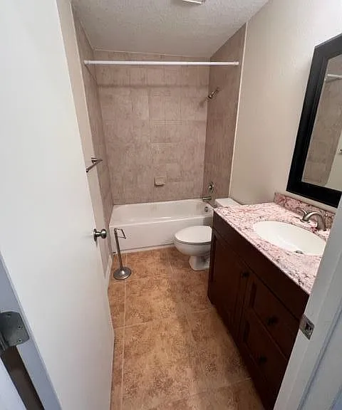 125 Escambia Ln #305 — Photo 15