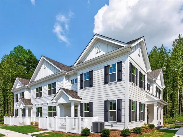 4987 Boone Rd, Chesapeake, VA 23321