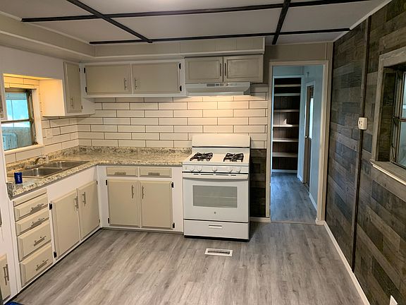 2nd image of 5519 Michelle Ave