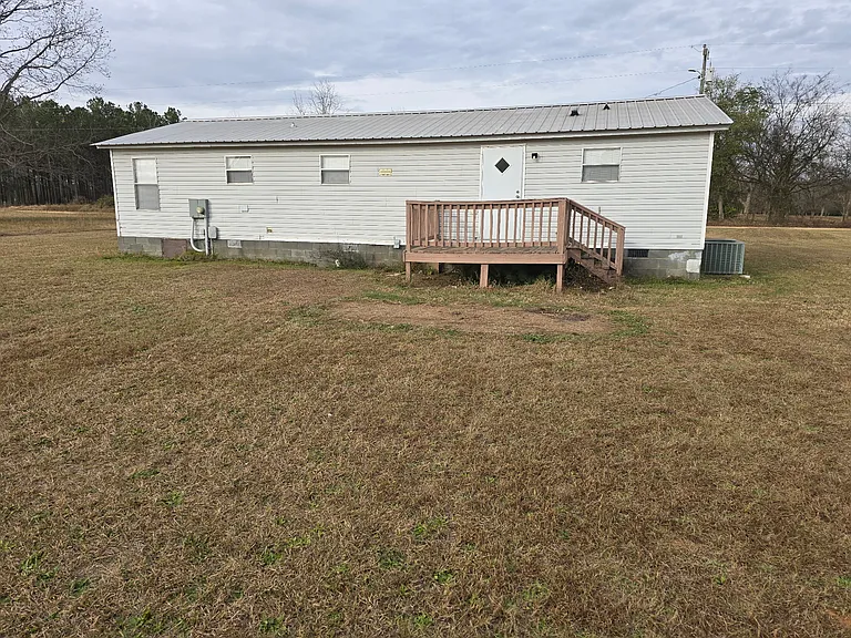 28 Riverside Dr — Photo 20