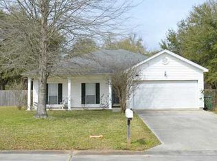 136 Valarie Dr, Long Beach, MS 39560