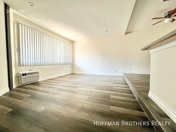 4th image of 6736 Independence Ave #108