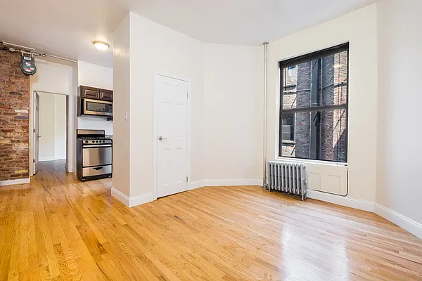 Rented by Keller Williams NYC | media 7