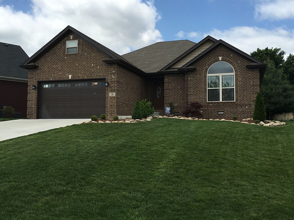 1st image of 151 Ashton Ct