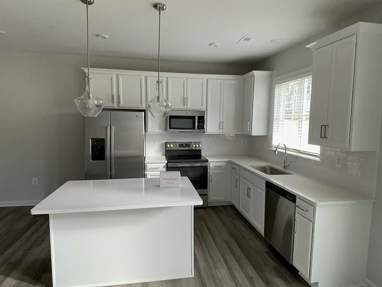 5512 Wenrich Dr #1 — Photo 5