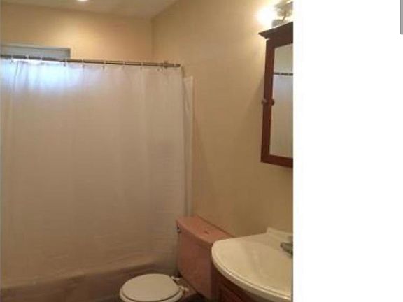 4th image of 2405 Blanchard Dr